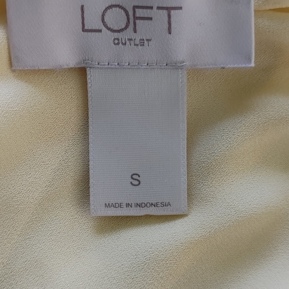 Ann Taylor LOFT Women Yellow Sleeveless Blouse Size S - Picture 6 of 6